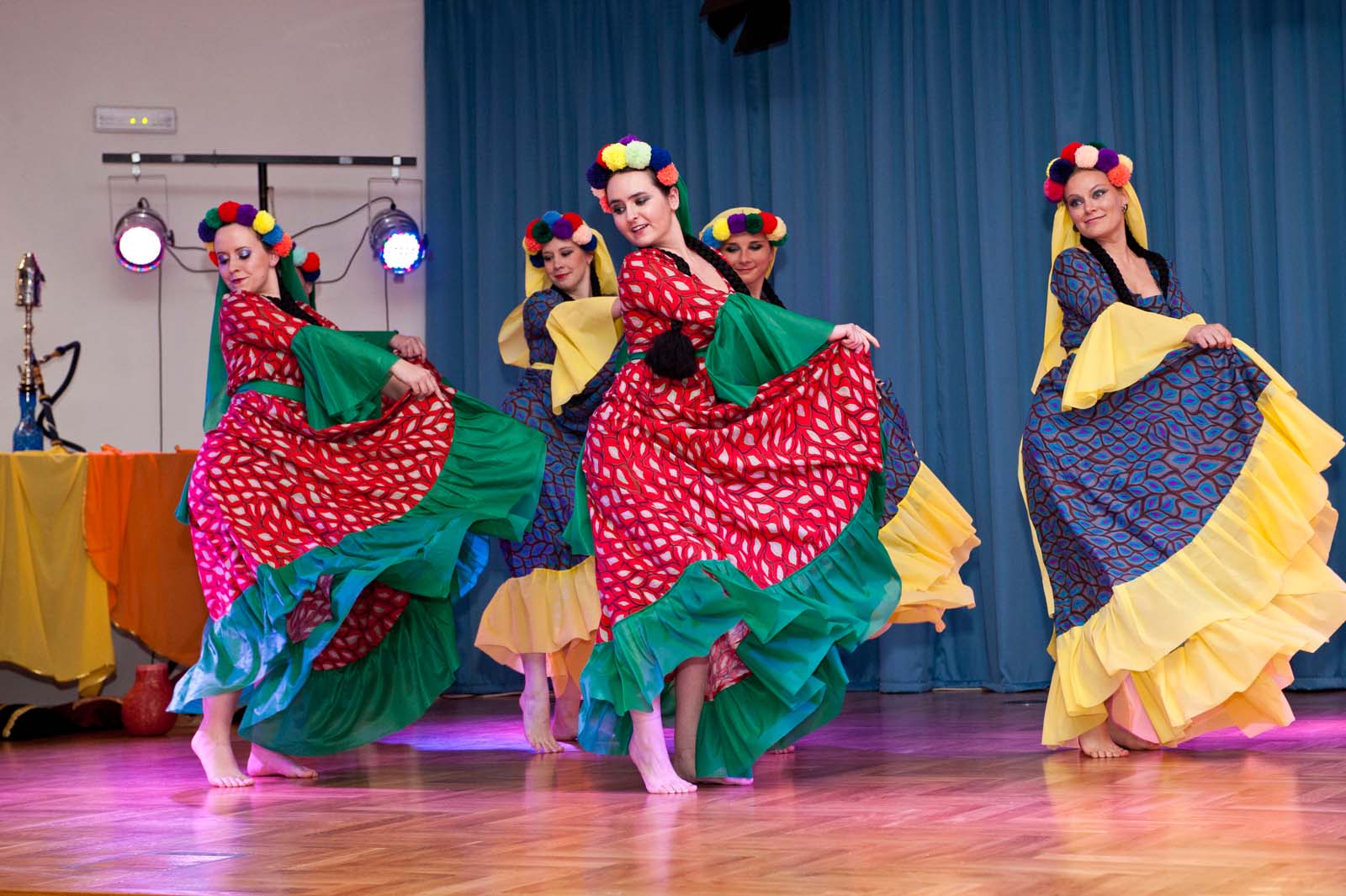 Daima Dancers